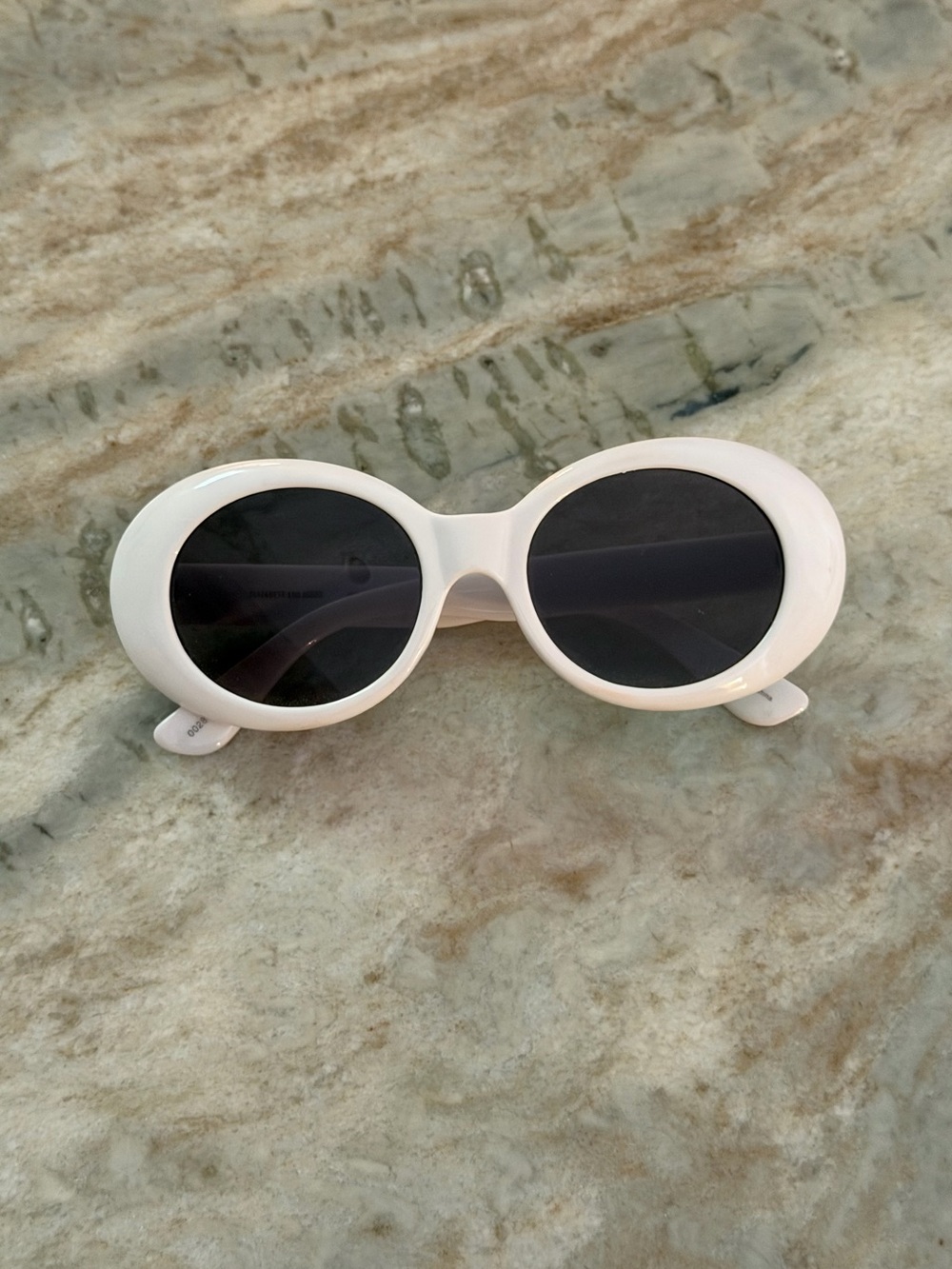 White Retro Oval Sunglasses - Women Accessories